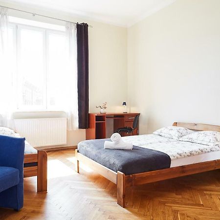 Green Yard Apartment Krowoderska Street Cracóvia Exterior foto