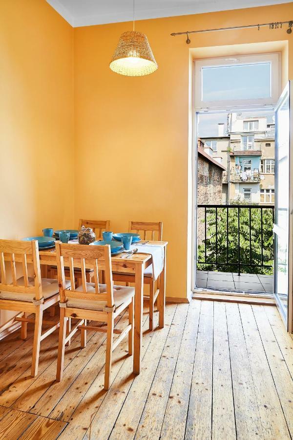 Green Yard Apartment Krowoderska Street Cracóvia Exterior foto