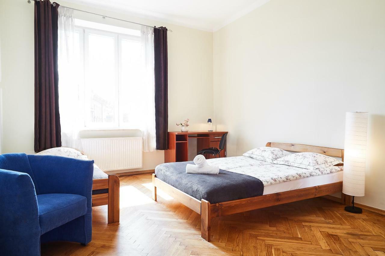 Green Yard Apartment Krowoderska Street Cracóvia Exterior foto